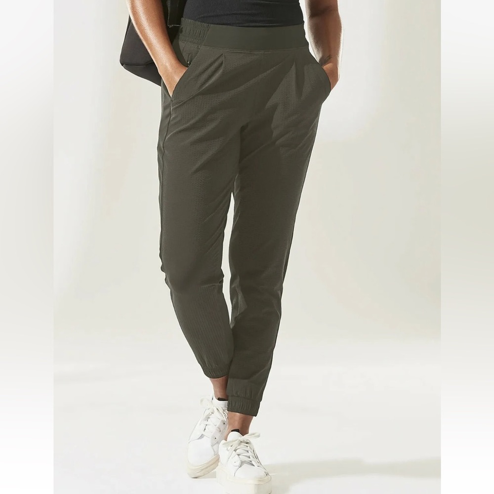 Athleta Textured Mountain Olive Brooklyn Jogger